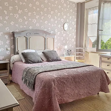 Πανσιόν Le Clos Joli 2*