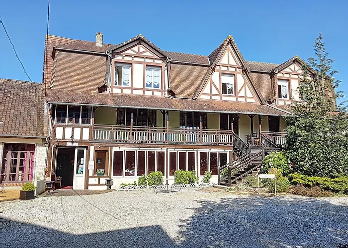 Konukevi Le Clos Joli Bagnoles de l'Orne Normandie